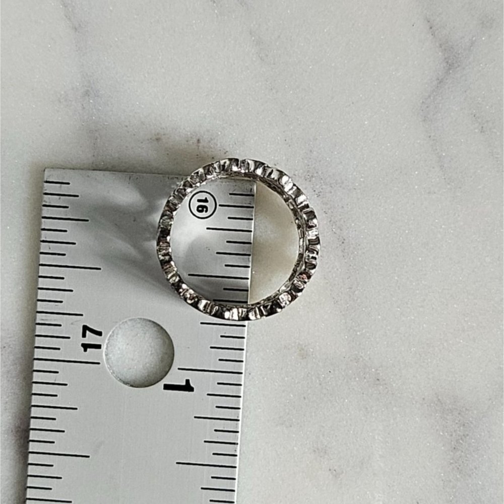 Silver-tone Ring with Rhinestones - Picture 3 of 8